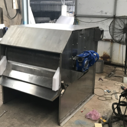 Thiết bị lược rác tinh dạng trống quay